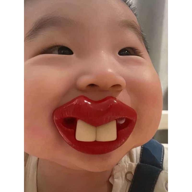 Fábrica boas coisas engraçado chupeta bebê calmante bebê Silicone personalidade Spoof dentes infantil engraçado complica
