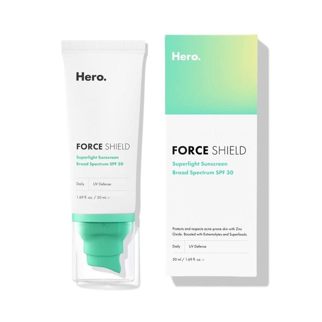 Protetor Solar Ultra-Leve Hero Cosmetics SPF 30 - Protetor solar leve adequado para uso diário no rosto e corpo.