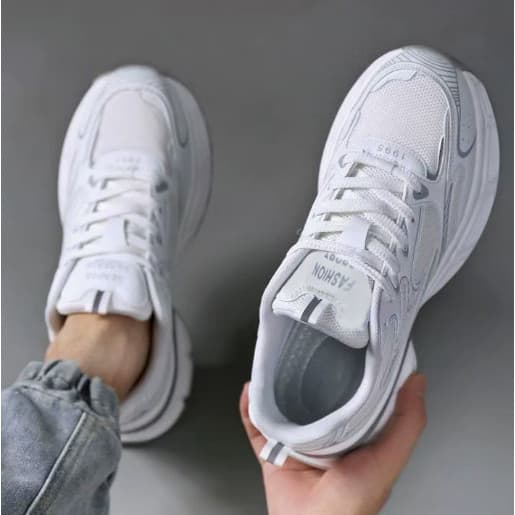 Tênis masculinos estilo "dad shoes" para o verão de 2026, tênis esportivos de sola grossa que aumentam a altura, tênis c