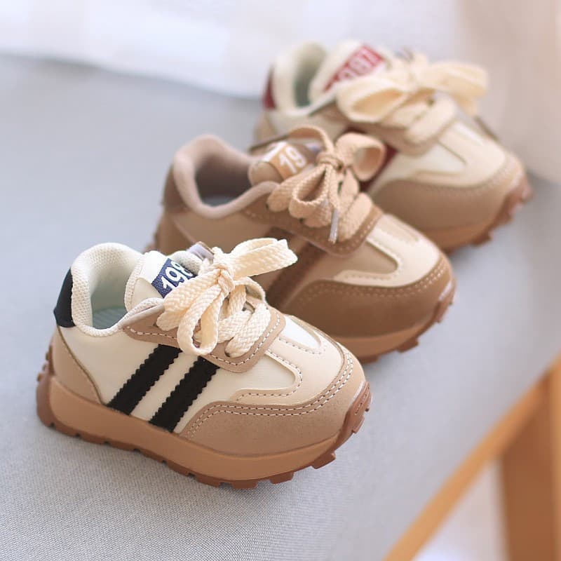 Tênis para crianças de 0 a 3 anos, calçado casual para meninos e meninas, leve e confortável, modelo SWVQ 2026 FJUN.