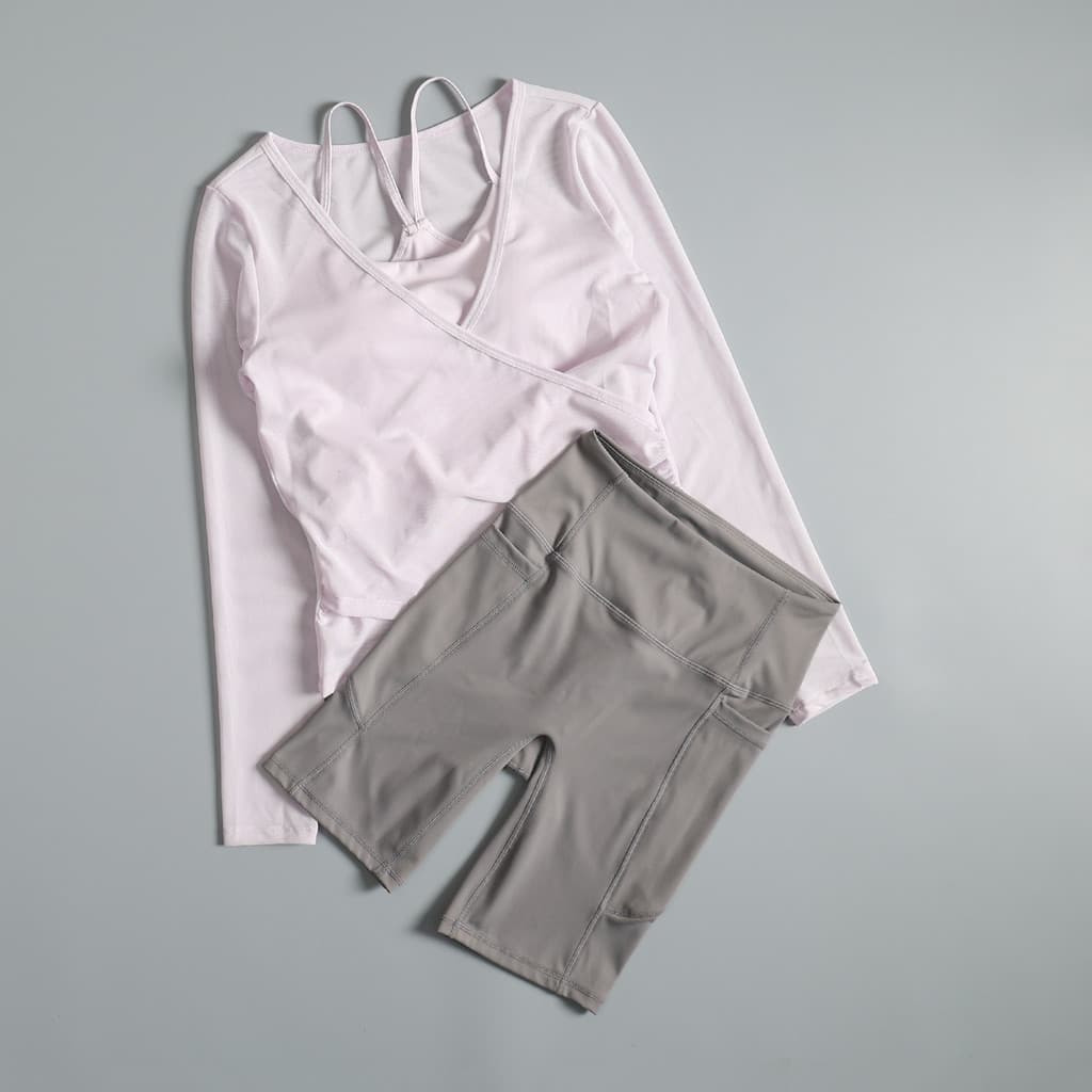 Roupas de Yoga terno feminino primavera de alta aparência Pilates treinamento fitness roupas de secagem rápida com almof