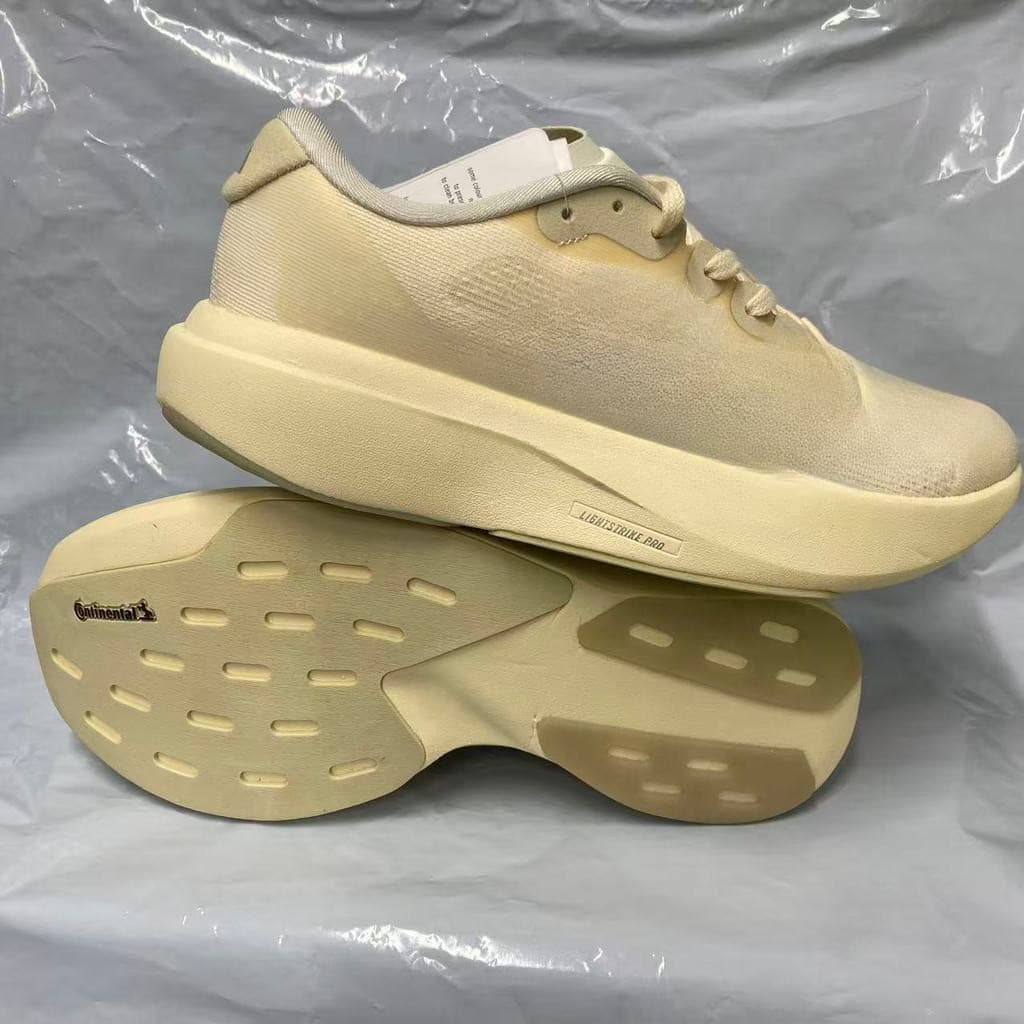 Tênis de corrida sapatos esportivos Ultra-leve treinamento corporal maratona absorção de choque tênis de corrida 262
