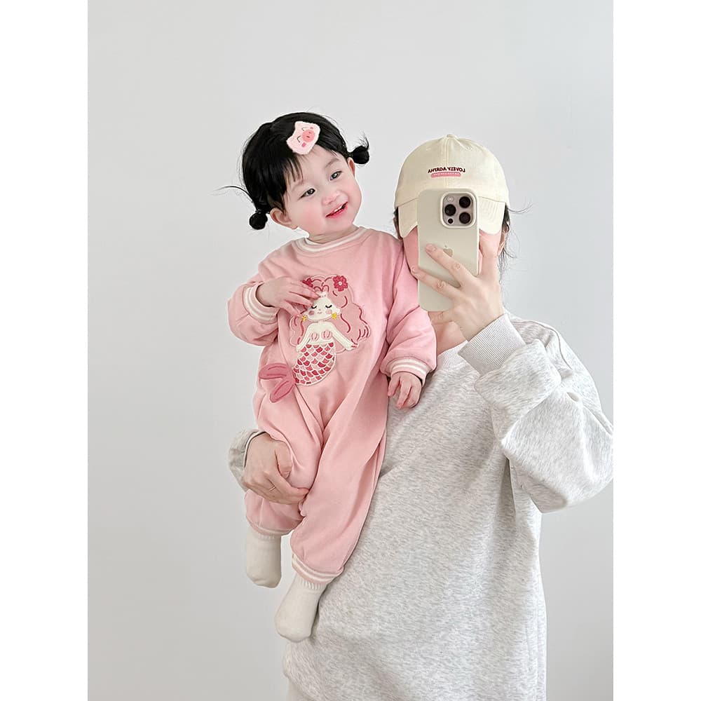 Roupas de bebê roupas de primavera macacão 2026 novo estilo roupas de bebê primavera bonito macacão bebê menina Super bo
