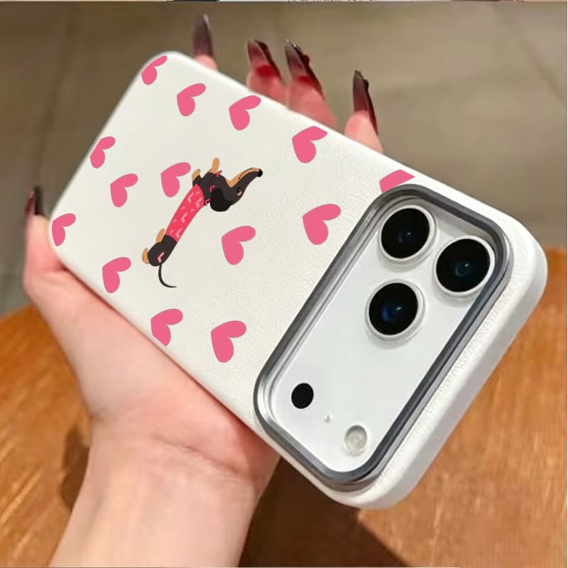 Capinha para iPhone 17/16/15/14/13 Pro Max Normal Capinha de celular com cachorrinho fofo Amor textura de couro premium