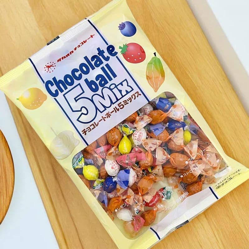 Lanches importados do Japão Takaoko Takaoko Takaoka 5 tipos de bolas de Chocolate com sabor de frutas cerca de 100 peças