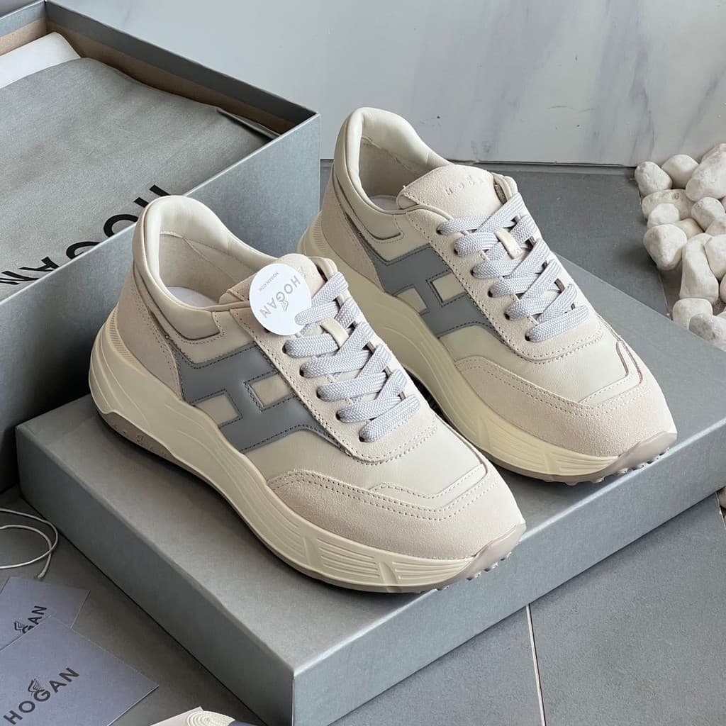Sapatos leves luxuosos como nuvens em forma de H, sola ultraleve e espessada, calçados esportivos confortáveis.