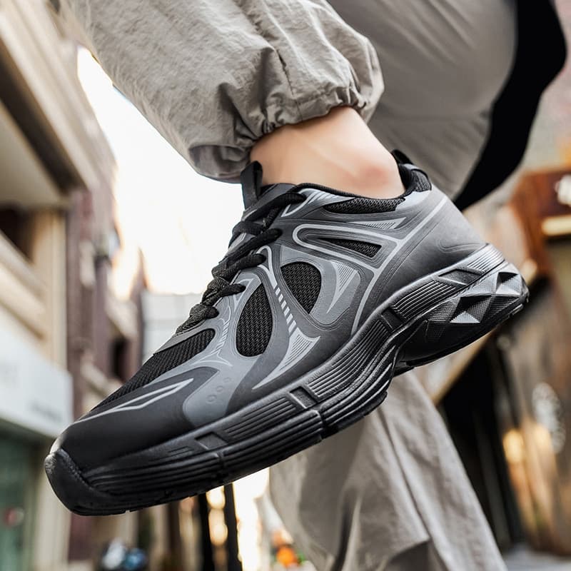 Tênis estilo "dad shoes" com sola larga e alta, cano largo, tênis esportivo casual, tênis de corrida com bico largo, em 