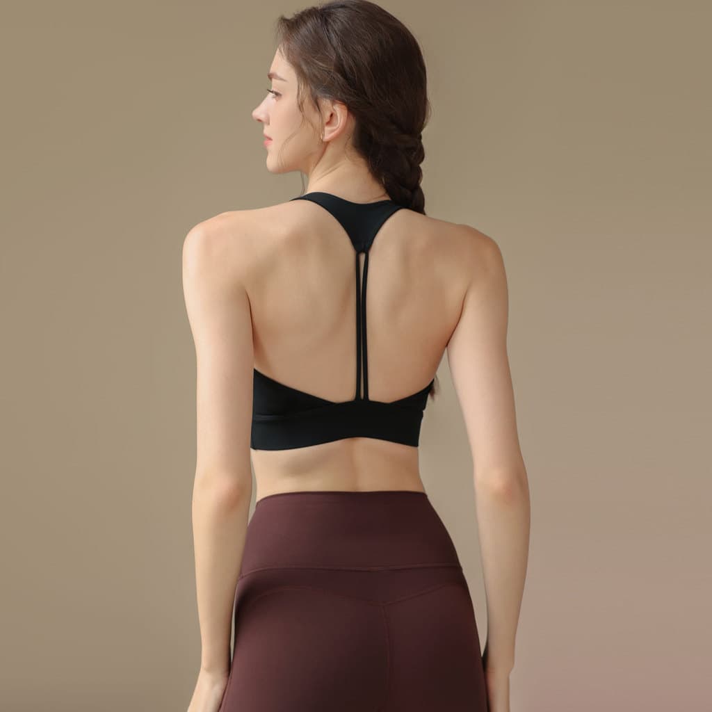 Roupas de Yoga colete feminino 2025 novo estilo estilingue bonito sutiã traseiro Pilates Fitness superior correndo roupa