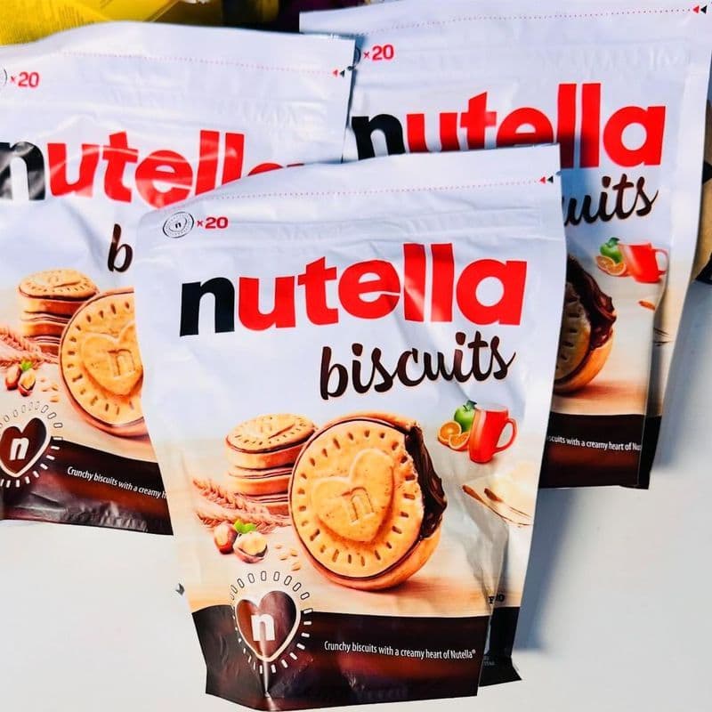 Itália Importado Ferrero Nengduoyi Nutella Avelã Chocolate Sanduíche Amor Biscoitos Lanches de Ano Novo 8-20-23V