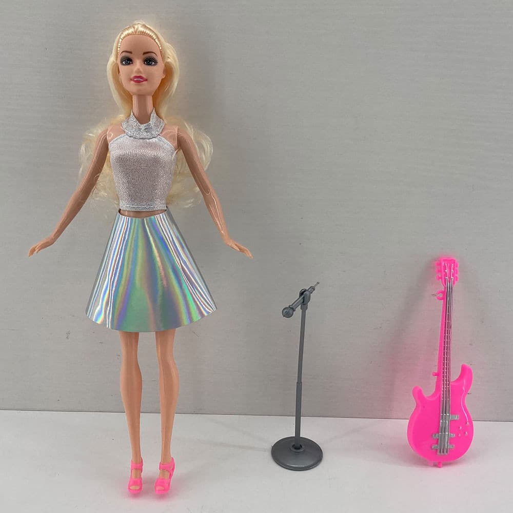 Boneca Articulada Candide Dream Doll Estrela do Rock 20cm