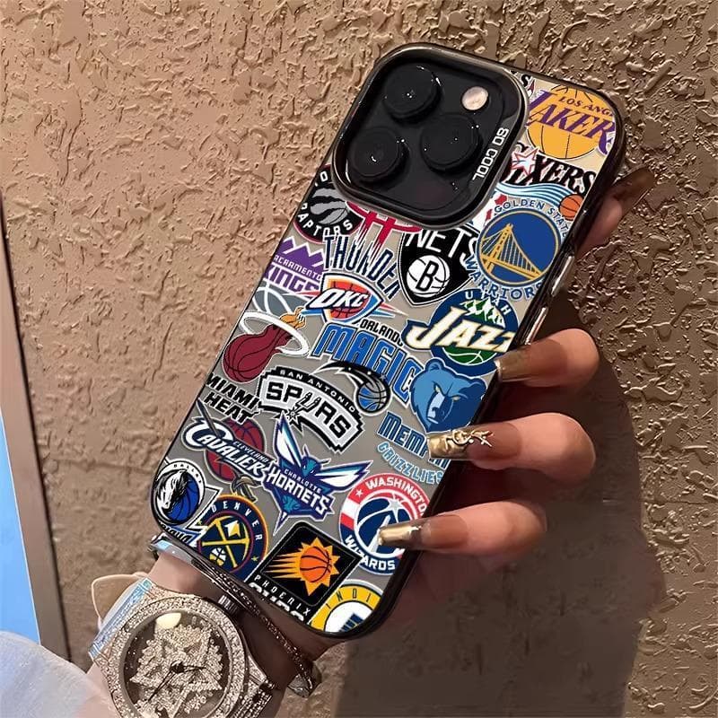 Não fica amarelo Capinha para iPhone 17/16/15 Pro Max capa protetora para celular com grafite de time da NBA