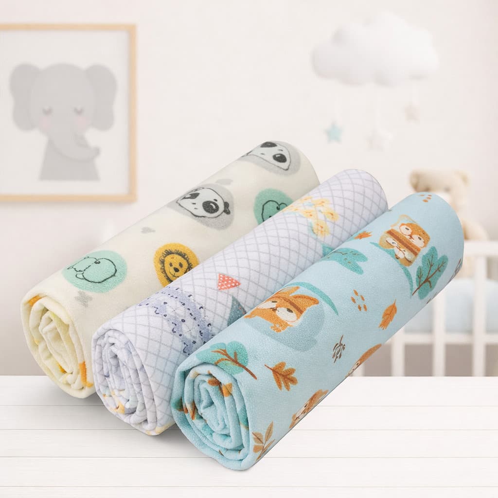 3 Cueiros Manta Flanelado 100x80cm e 80X80 bebê kit com 3 unidades Enxoval Menina Menino