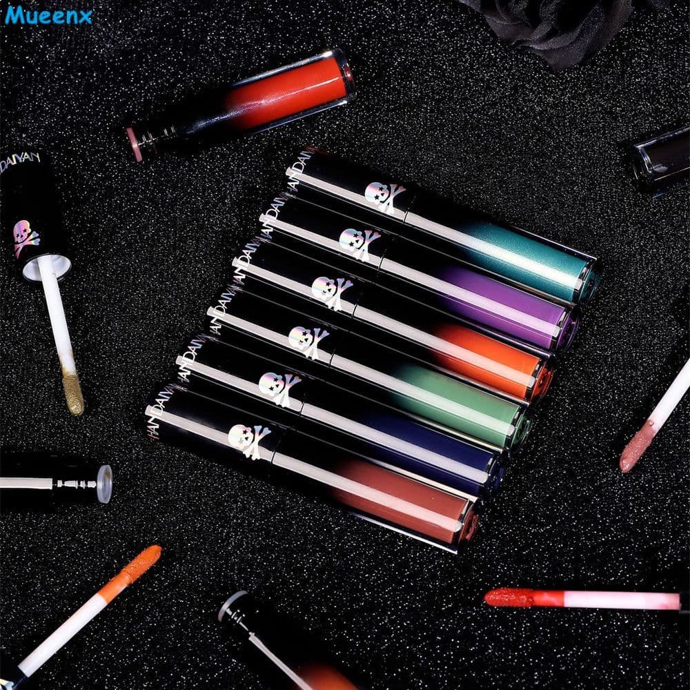 Batom Líquido Matte com Cores Intensas e Escuras da Beauty And Health Diablo - Textura Leve - Ideal para o 