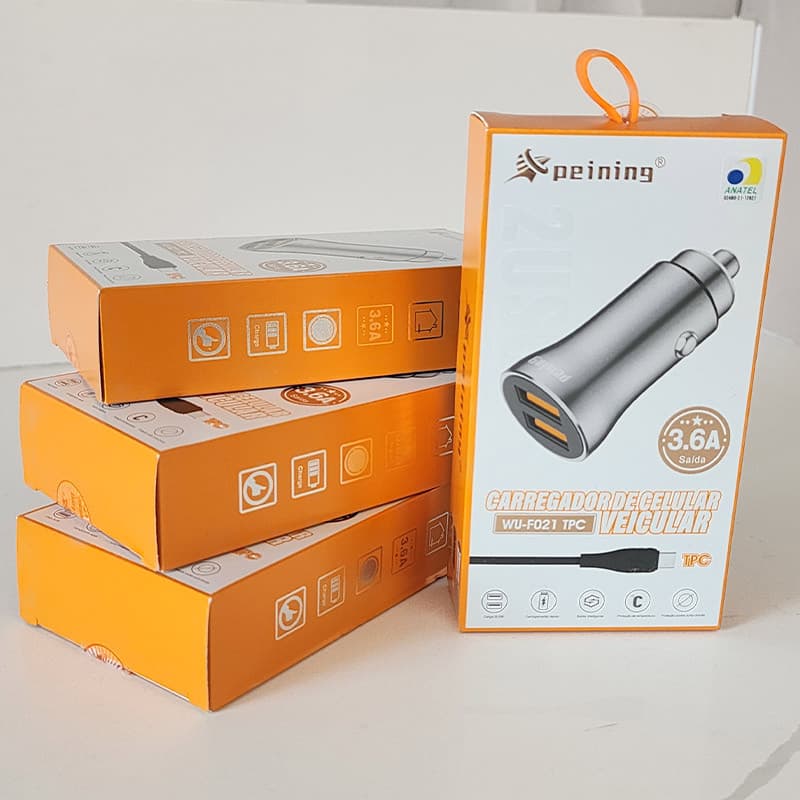 Novo Carregador veicular Peining - com cabo tipo C e duas saídas USB - Modelo WU-F021 de 3.6 A - Carga Rápida