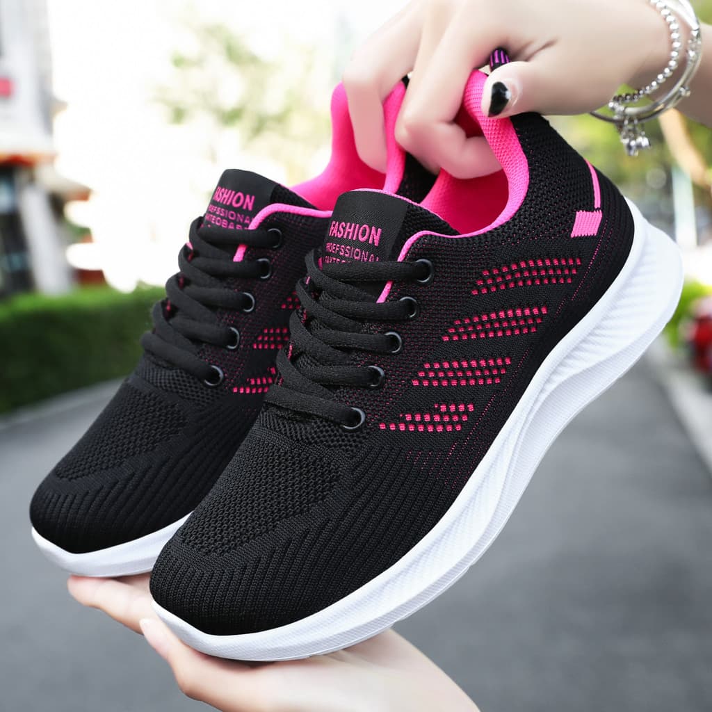 Tênis 2026 respiráveis com sola macia, tênis esportivos versáteis, tênis casuais com malha Flyknit, tênis de sola única.