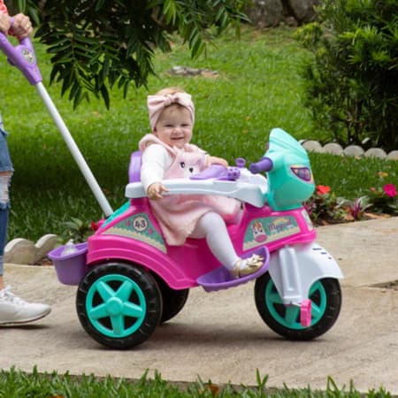 Triciclo Infantil Com Empurrador Rosa Conforto Seguro Diversao Menina Passeio