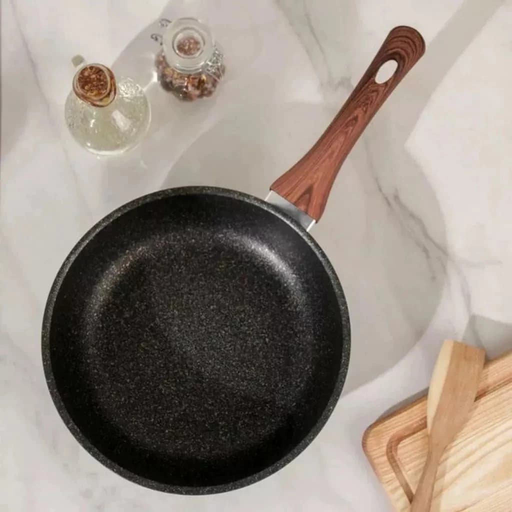 Frigideira Alumínio Antiaderente Ovo Omelete Panqueca Carne Fritadeira Sem Óleo Cozinha Levinha
