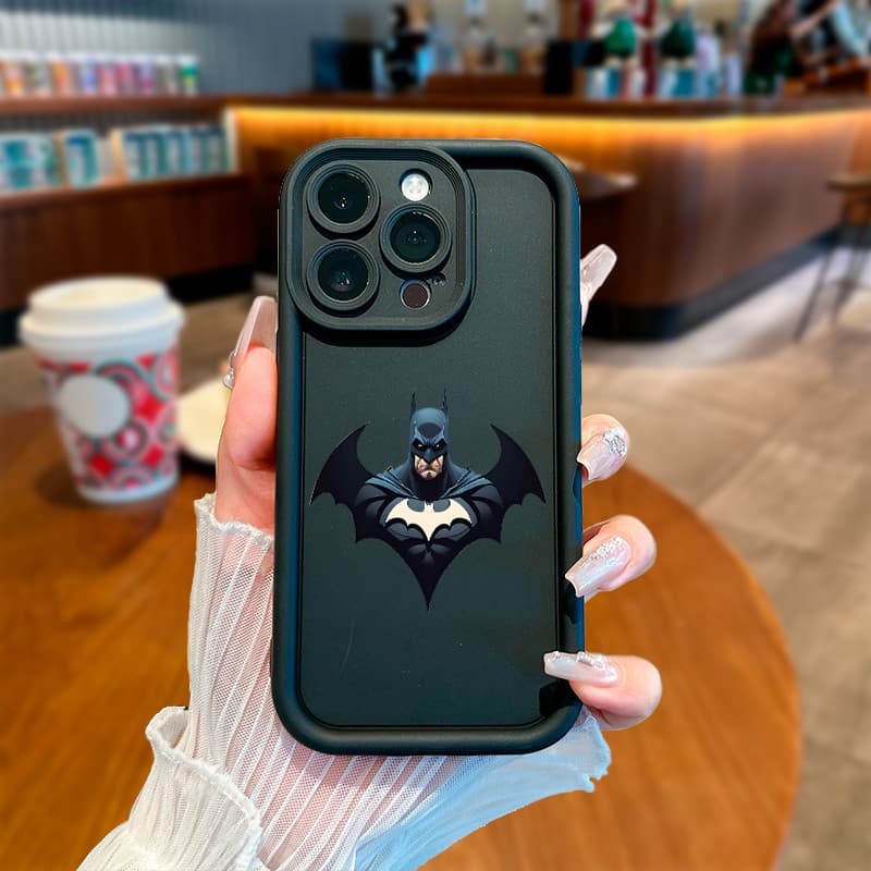 Capa capinha Batman Para iPhone e Samsung 11 12 13 14 15 16 17 Pro Max Samsung S25 S24 S23 A73 A72