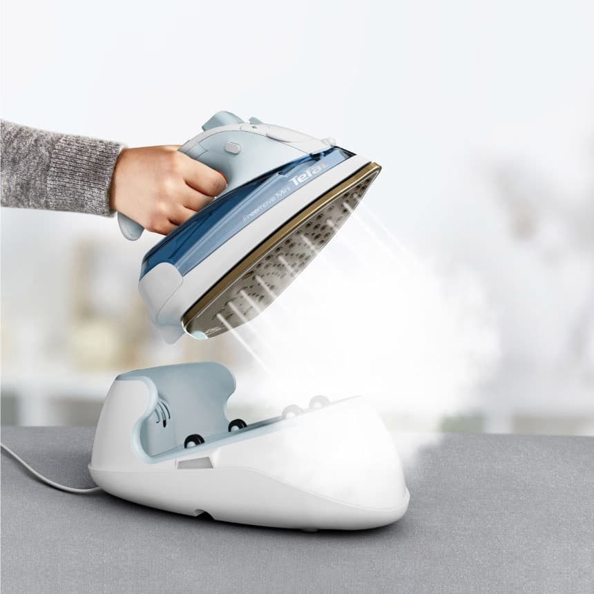 TEFAL FV6230 FREEMOVE MINI Ferro A Vapor Sem Fio Rápido E Fácil 1350W Branco
